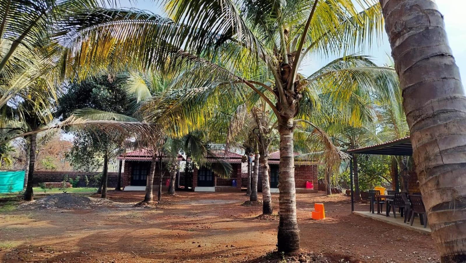 Villa Saka Kadams